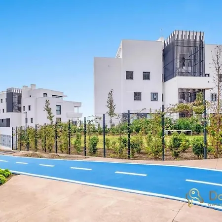 Con Jardin Y Piscina Privada En Higueron West Apartment