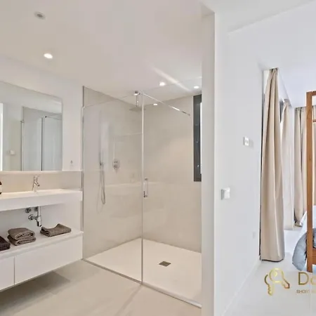 Con Jardin Y Piscina Privada En Higueron West Apartment Fuengirola